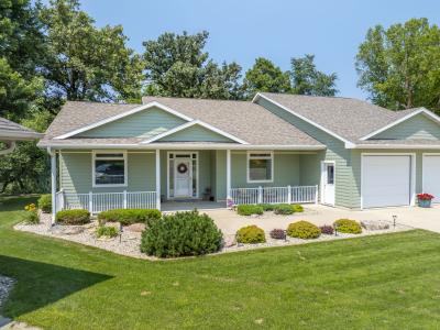 206 Brickyard Ct., Sheffield, Iowa 50475, États-Unis