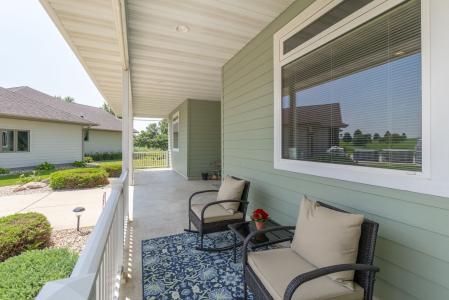 206 Brickyard Ct., Sheffield, Iowa 50475, États-Unis