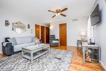 84 Parkdale Drive, North Babylon, 뉴욕 11703, 미국