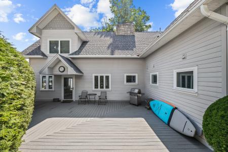 10261 Glen Grove Point, Urbana, New York 14840