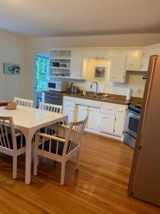 7 Harmon Park Road, York, Maine 03909