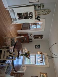 379 N Sprunger Street, Berne, Indiana 46711