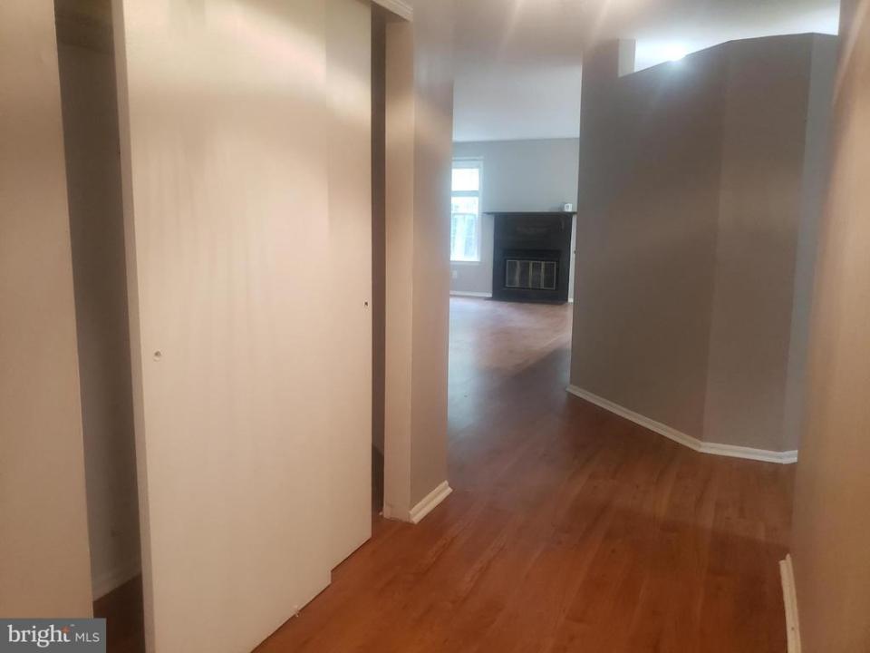 5032 Beech Court, Monmouth Junction, New Jersey 08852