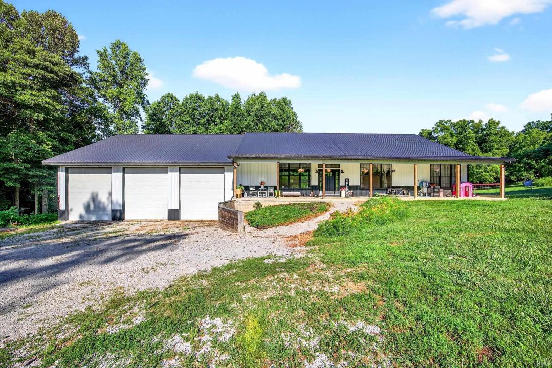 5943 Gentry Road, Freedom, Indiana 47431