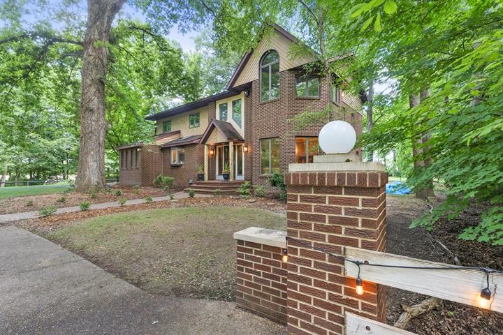 10051 E Deer Run, Terre Haute, Indiana 47803
