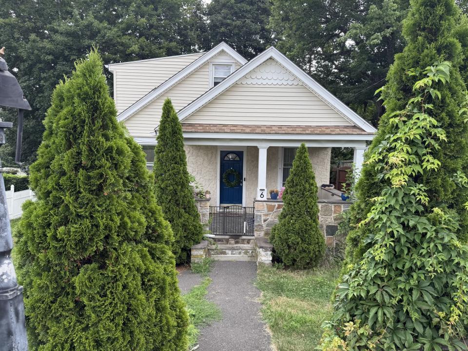 6 Lane Avenue, Trumbull, Connecticut 06611, Estados Unidos