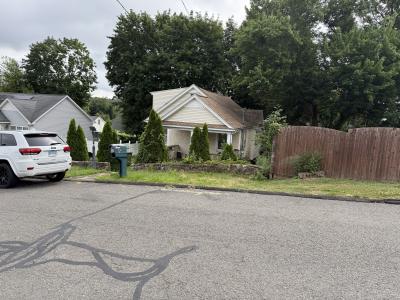 6 Lane Avenue, Trumbull, Connecticut 06611, Estados Unidos