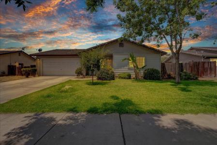 1065 W Yale Avenue, Lindsay, California 93247, Estados Unidos