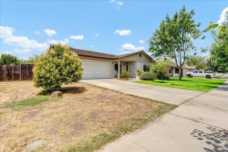 1065 W Yale Avenue, Lindsay, California 93247, Estados Unidos
