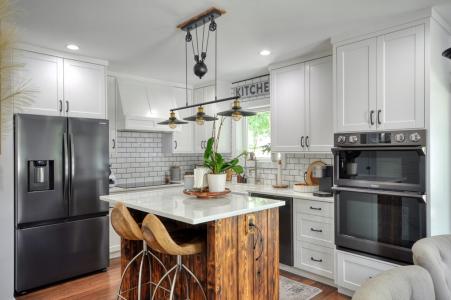 7 Clifton Ave, Saugus, Massachusetts 01906, USA