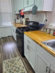 206 Depot St, Youngwood, Pennsylvania 15697