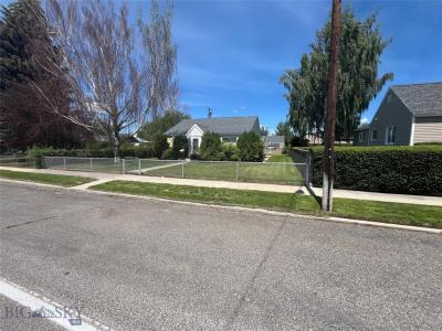 3011 Floral Blvd., Butte, 몬타나 59701, 미국