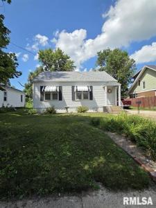 1329 W Main Street, Galesburg, Illinois 61401, USA