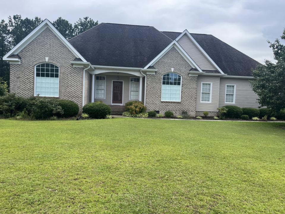 1110 Laurel Oak Lane, Lumberton, North Carolina 28358, Stati Uniti