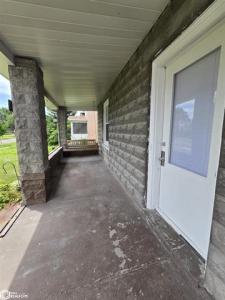 1613 Lincoln St., Burlington, Iowa 52601, USA