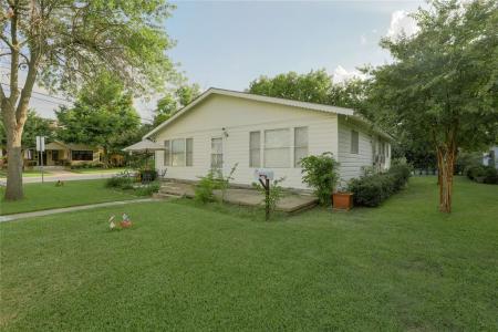 422 Smith ST, Grapevine, Texas 76051