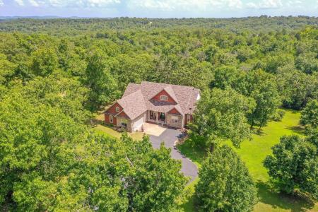 184 Maple Ridge, Forsyth, Missouri 65653, USA