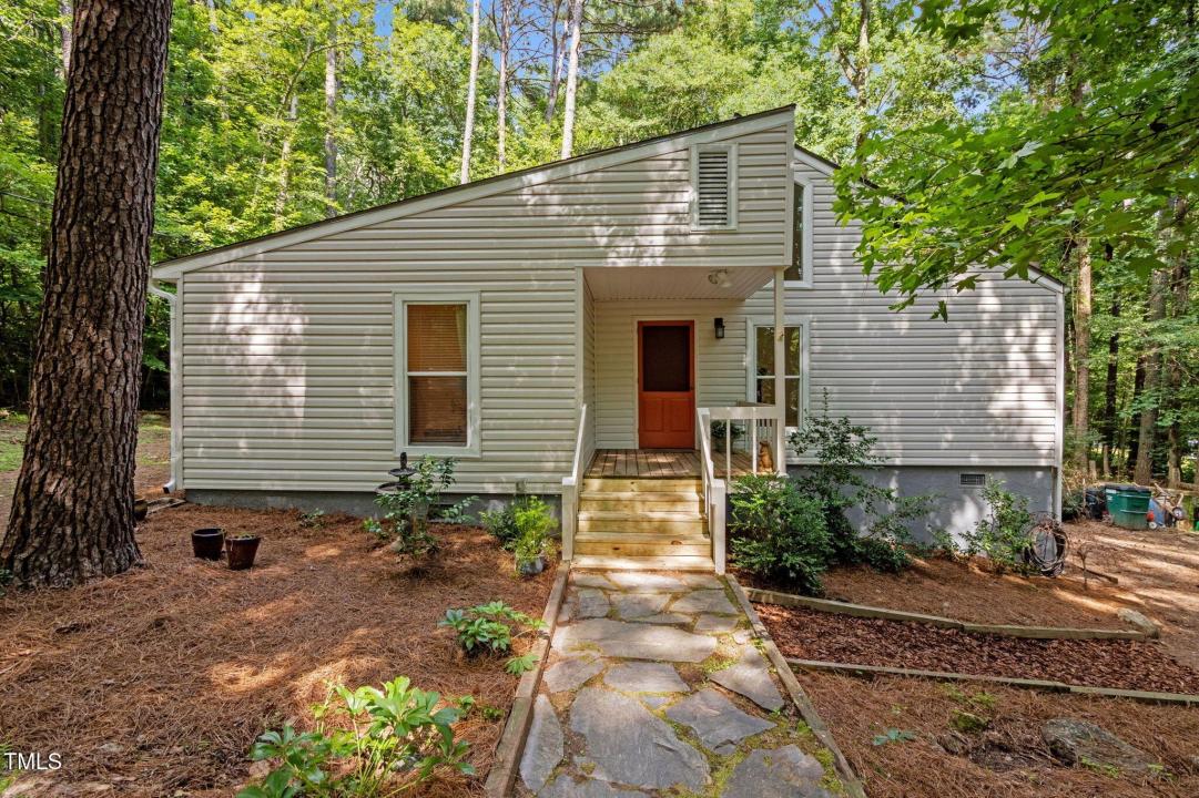 111 Stones Throw, Chapel Hill, Kuzey Karolina 27516, Amerika Birleşik Devletleri