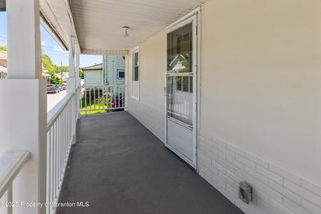 1816 Bloom Avenue, Scranton, ペンシルベニア 18508, アメリカ合衆国