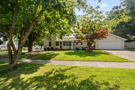 743 N State Street, Jackson, Michigan 49202, États-Unis