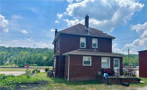 342 E Liberty Street, Lowellville, Ohio 44436