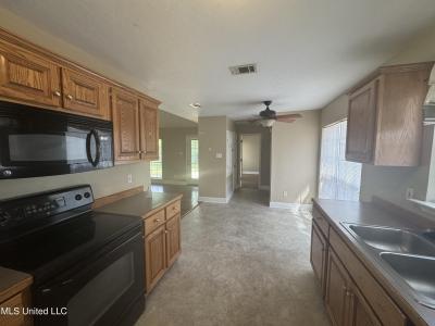 35 Cedar Wood Drive, Perkinston, Mississippi 39573, HOA KỲ