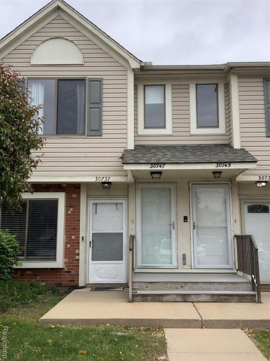 30747 Hidden Pines Lane, Roseville, 密西根州 48066, 美國