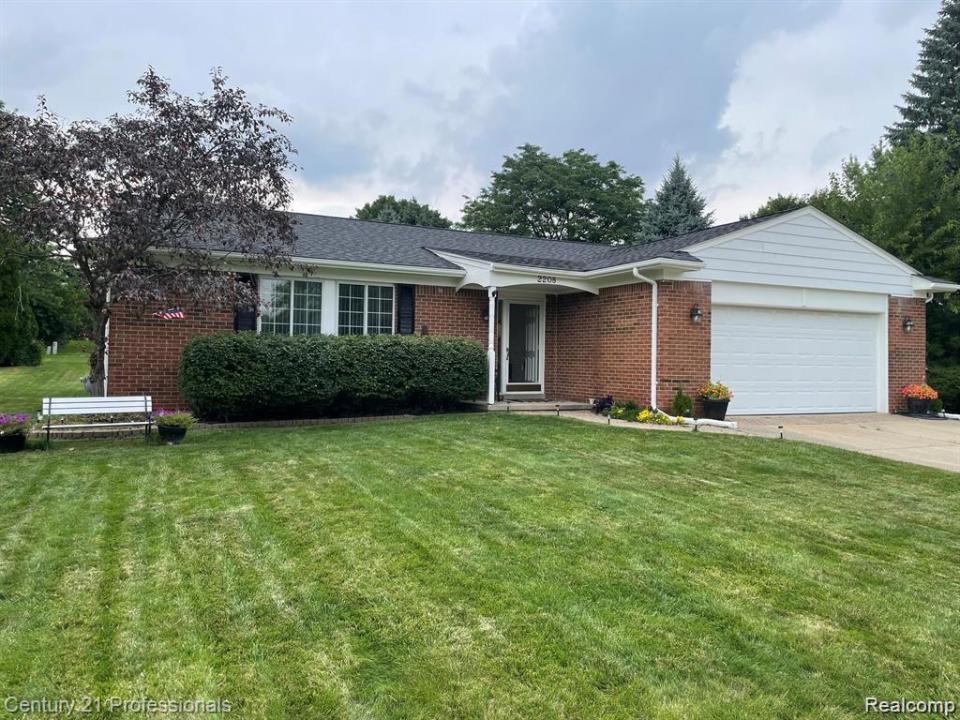 2208 Cumberland Road Road, Rochester, מישיגן 48307, ארצות הברית של אמריקה