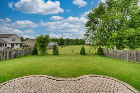 7648 Berwick Drive, Ypsilanti, Michigan 48197, USA