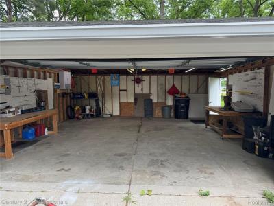 18290 Sunset Street, Livonia, Michigan 48152