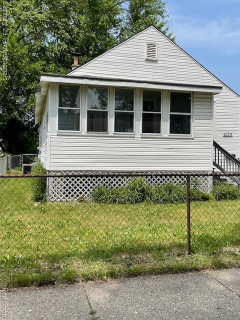 2135 Jarvis Avenue, Warren, Michigan 48091, USA