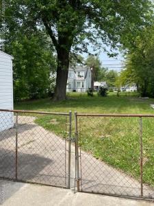 2135 Jarvis Avenue, Warren, Michigan 48091, USA