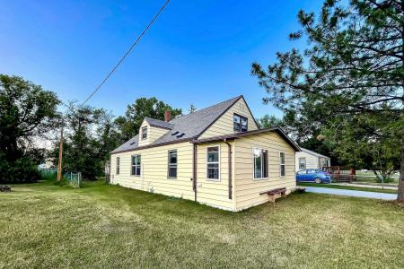 1624 W Central Ave, Minot, North Dakota 58701-3409, HOA KỲ