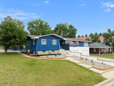 220 NE 4th Ave, Kenmare, ND 58746, USA