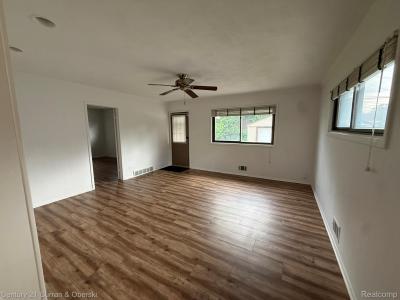 2210 Nightingale Street, Dearborn, Michigan 48128, USA