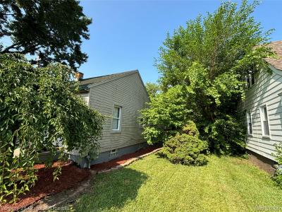 6709 Evergreen Avenue, Detroit, Michigan 48228, USA