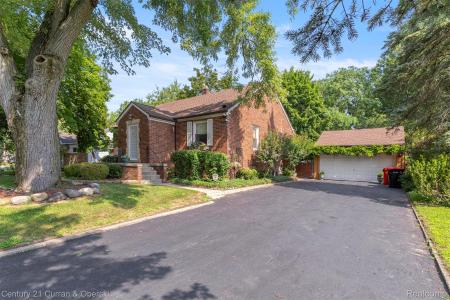 21280 Mada Avenue, Southfield, ミシガン 48075, アメリカ合衆国