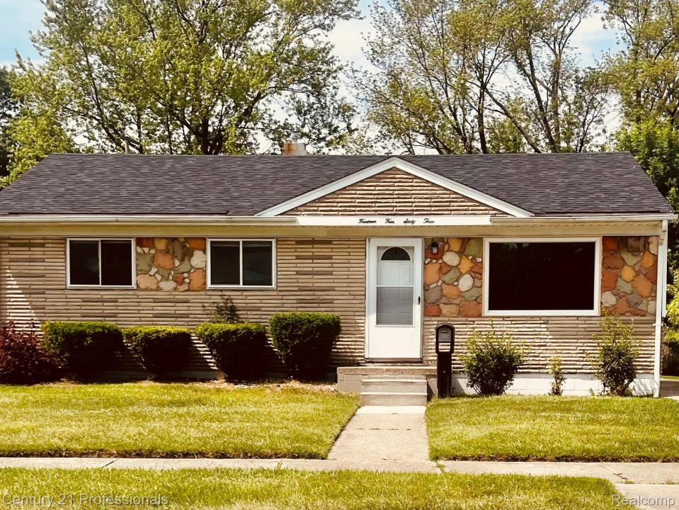14463 Leonard Avenue, Warren, מישיגן 48089, ארצות הברית של אמריקה
