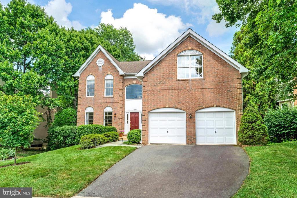 1309 Murray Downs Way, Reston, Virginia 20194, Stati Uniti