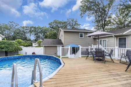 24 Princeton Drive, Jackson, NJ 08527, USA