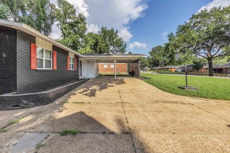 2048 Grovehaven, Memphis, Tennessee 38116, Estados Unidos