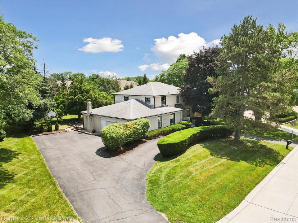 31122 Perrys Crossing, FarmingtonHills, Michigan 48331, HOA KỲ