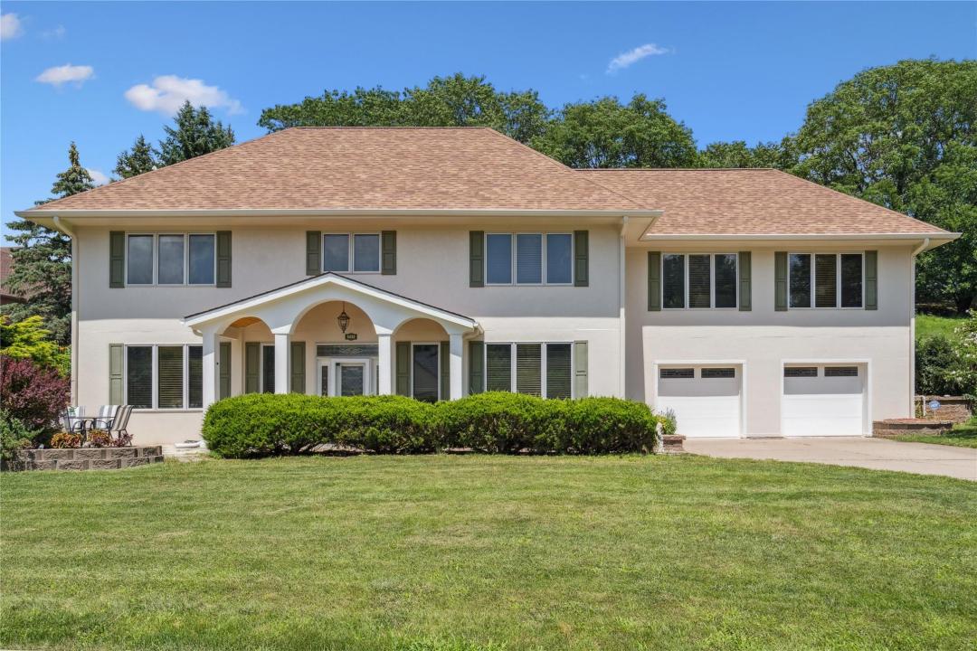 3433 Scenic Valley Drive, West Des Moines, Iowa 50265, Estados Unidos