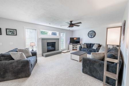 4128 Hawkridge Drive, Janesville, ウィスコンシン 53546, アメリカ合衆国