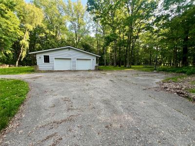 47993 9 Mile Road, Novi, Michigan 48167, USA