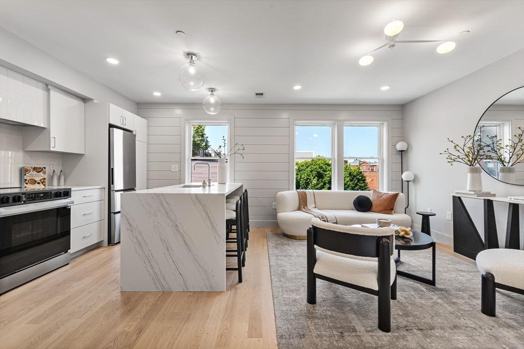 88 Maverick Street , #4, Boston, Massachusetts 02128, Estados Unidos