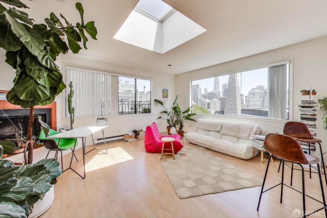 1217-1219 Kearny, San Francisco, Kaliforniya 94133, Amerika Birleşik Devletleri