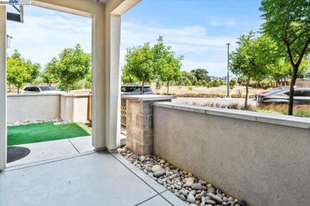 5892 Nugget Way, Dublin, California 94568-7145, Estados Unidos