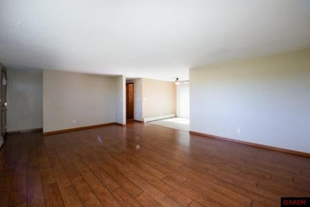 230 N Augusta Court, Mankato, Minnesota 56001, USA