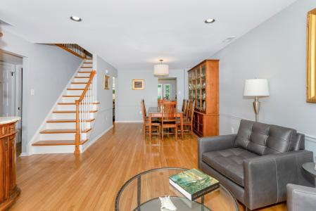 52 Mulberry Drive, Holland, Pennsylvania 18966, USA